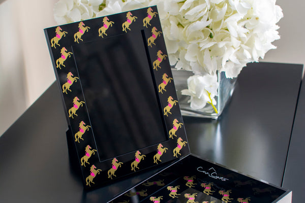 Eye Catching Photo Frames that will make the perfect accent to your ...